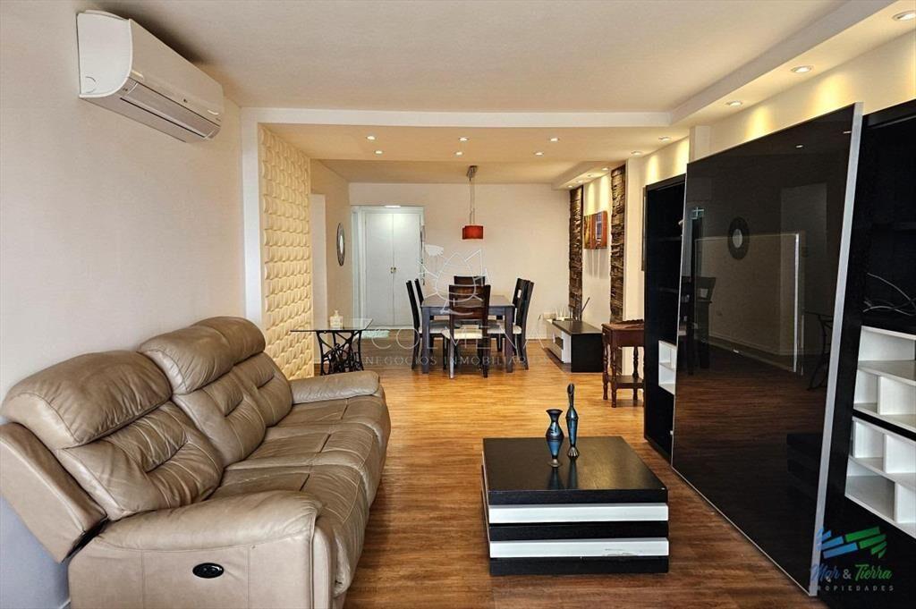 Edificio de 3 dormitorios en Punta del Este Mansa