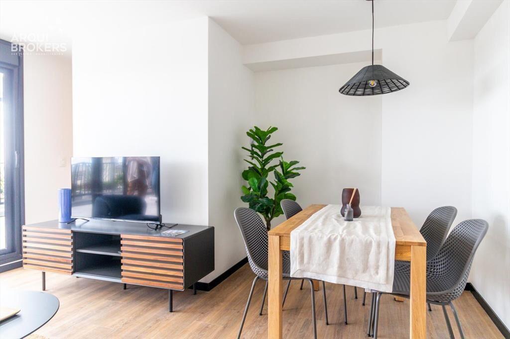 Apartamento de dos dormitorios en venta en Parque Batlle -