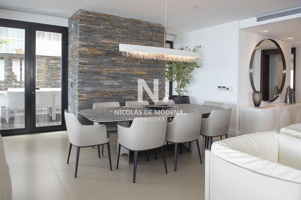 Apartamento Único Frente al Mar en Zona Puerto
