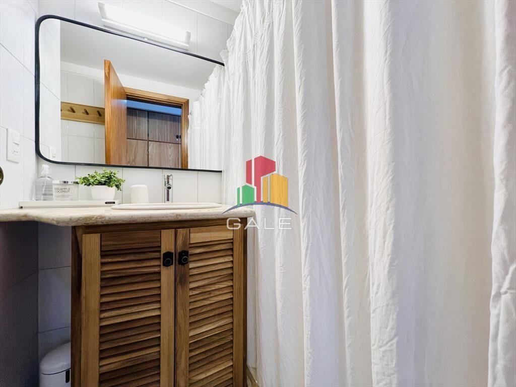Apartamento de 2 Dormitorios en playa El Emir, -