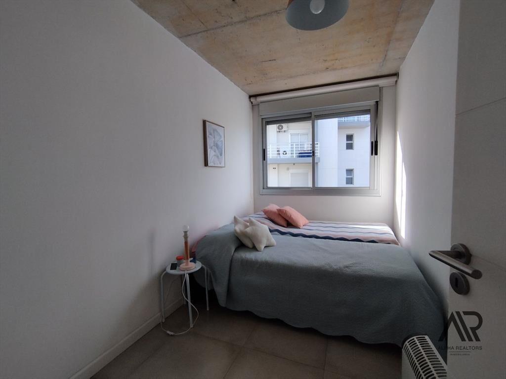 Apartamento en venta de 2 dormitorios c/ cochera en Jaurena