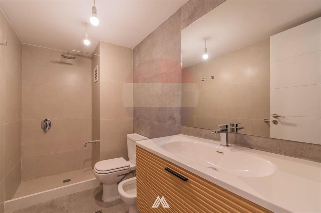 Vende Apartamento Carrasco 1 dormitorio con Renta