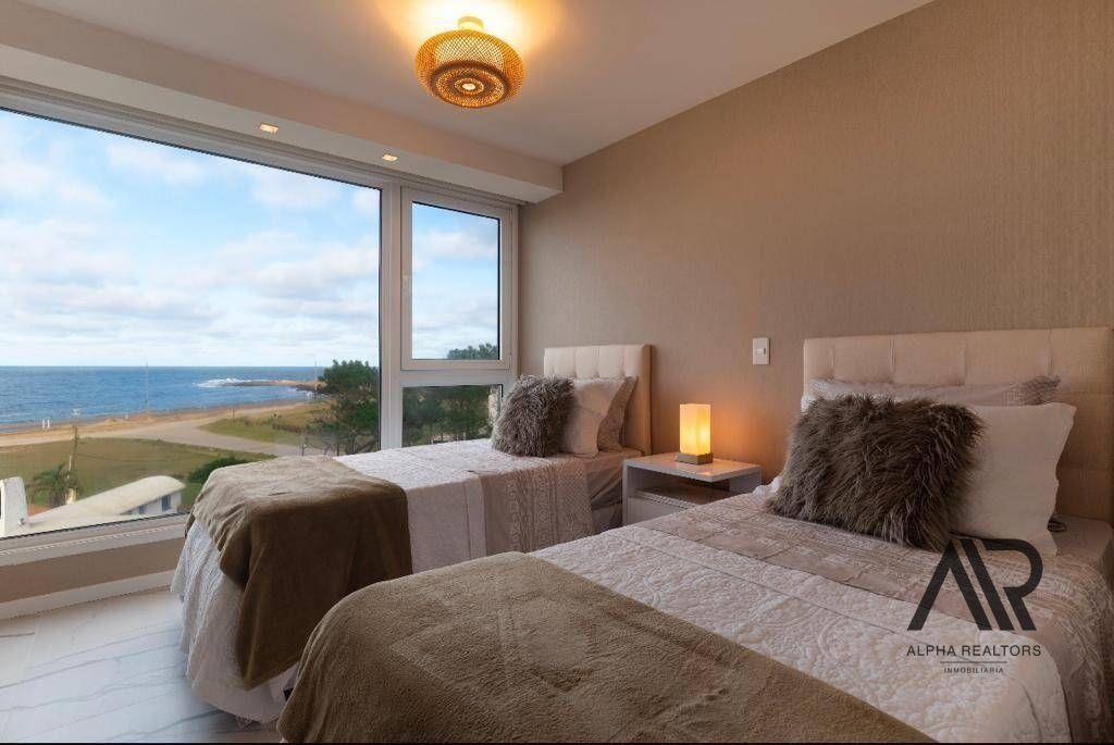 Departamento En Venta Punta Del Este En Primera Linea