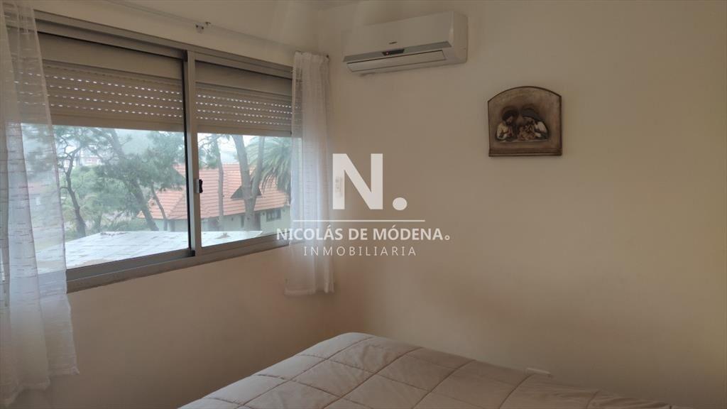 Apartamento de dos dormitorios en venta - Aidy