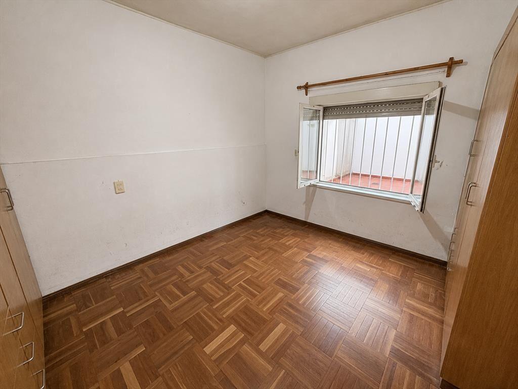 Venta de Casa en PH con 3 D + 1 Apto de un 1D en Perez Caste