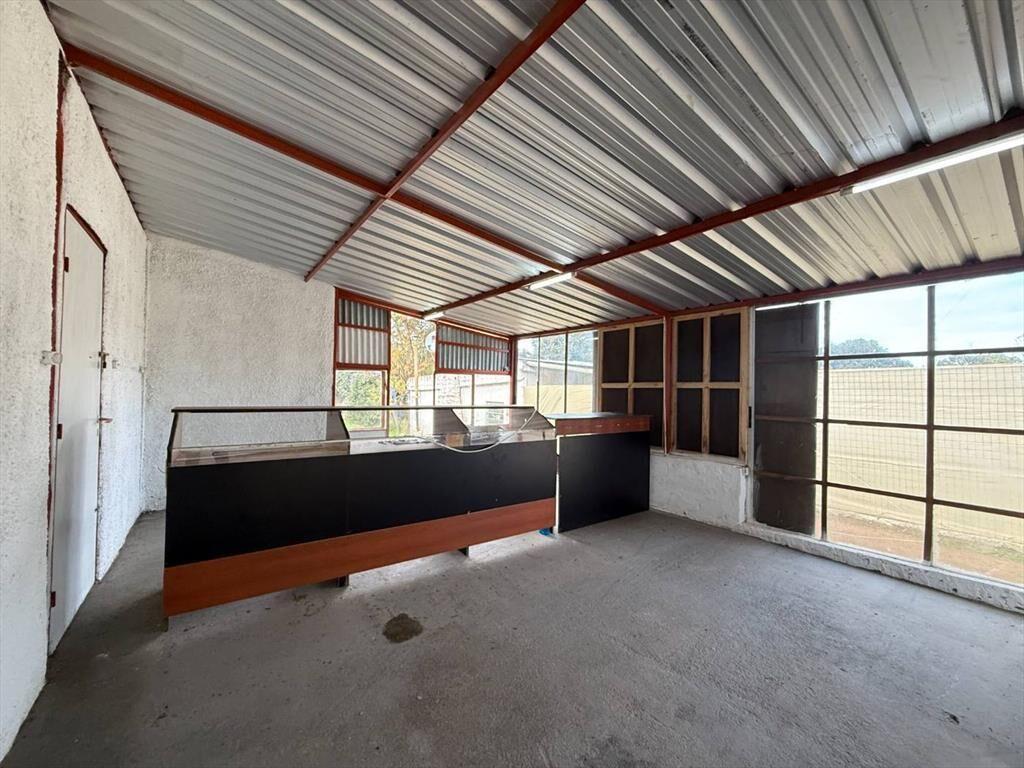 Venta Local comercial mas terreno Santa Ana