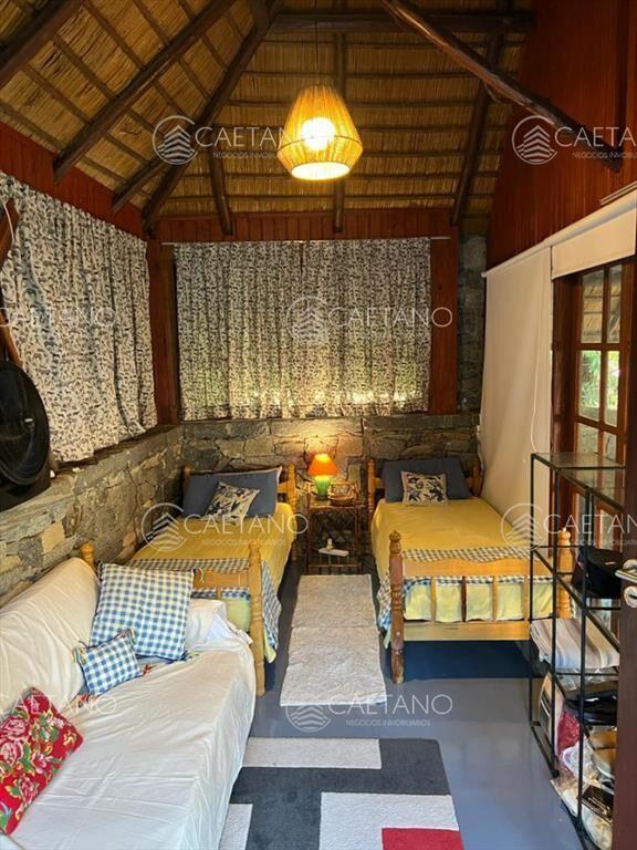 Casa en Pinares 3 dormitorios con piscina y