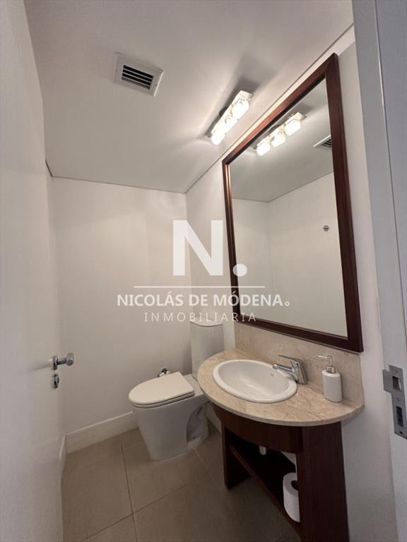 Vende apartamento de Le Parc en Punta del Este