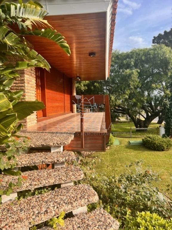 Casa en la mansaa 150 metros