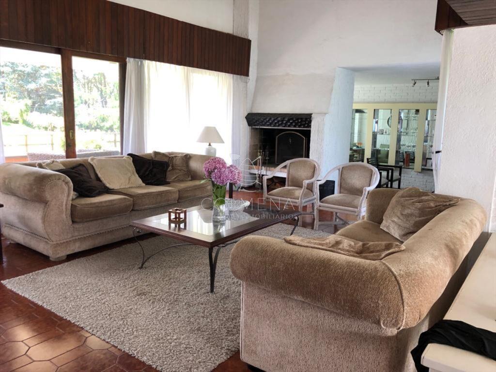 Villa in Punta del Este, house for sale in Punta del Este