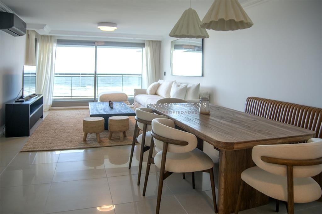 Apartamento en venta de 3 dormitorios en Torre