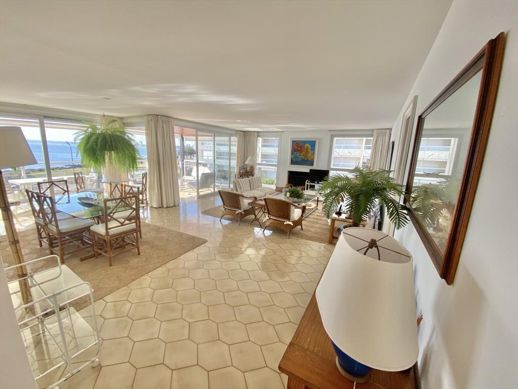 VENTA DE APARTAMENTO 3 DORMITORIOS MÁS DEPENDENCIA EN PENI