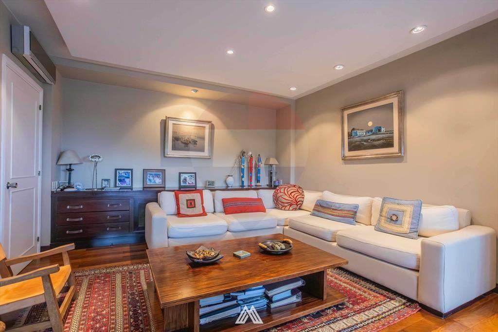 VENTA APARTAMENTO FRENTE AL GOLF PUNTA CARRETAS