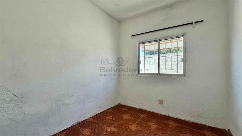 Casa en venta de tres dormitorios en Nuevo Paris
