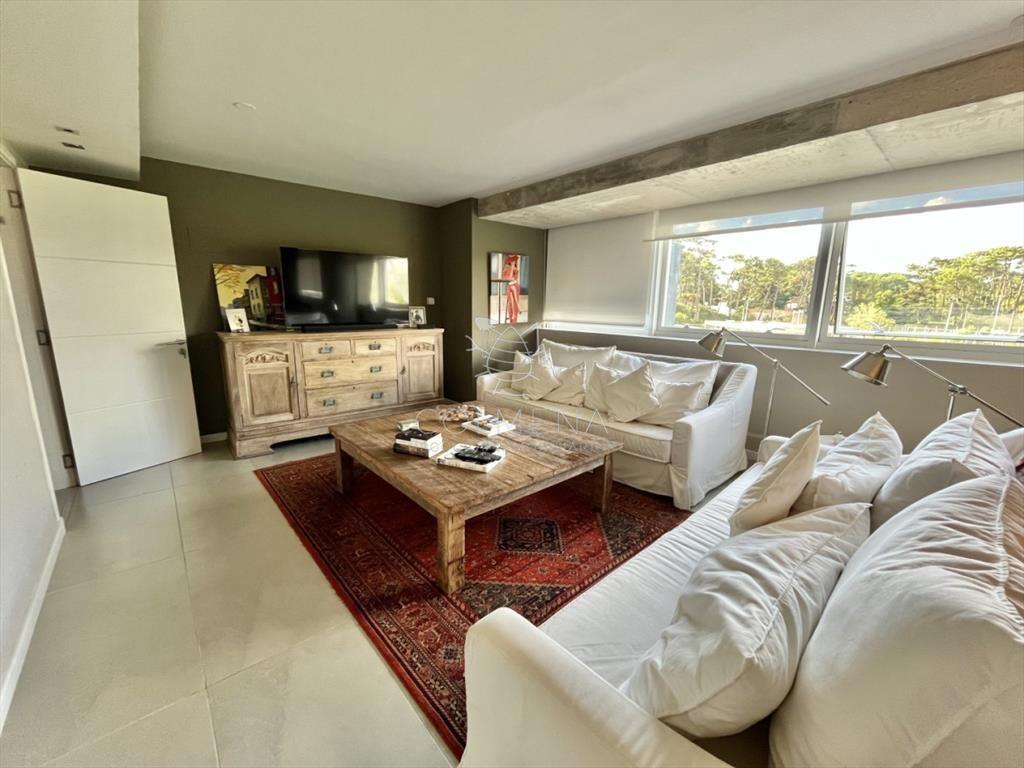 ESPECTACULAR MONOAMBIENTE - 58m2