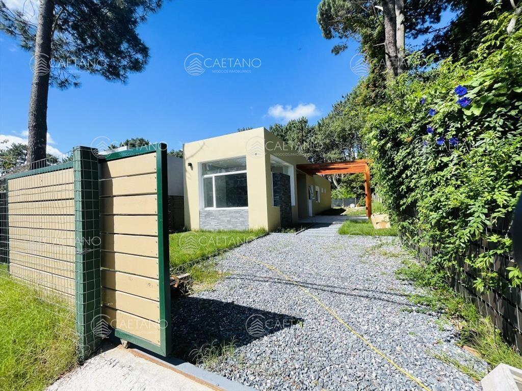 Venta PH 2 dormitorios Pinares Punta del Este