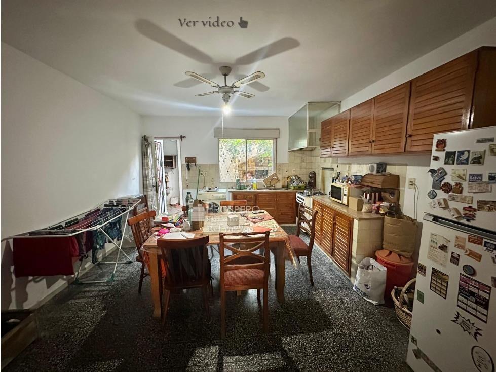 VA2299/P/1 venta casa 3 dormLa comercialcochera/patio