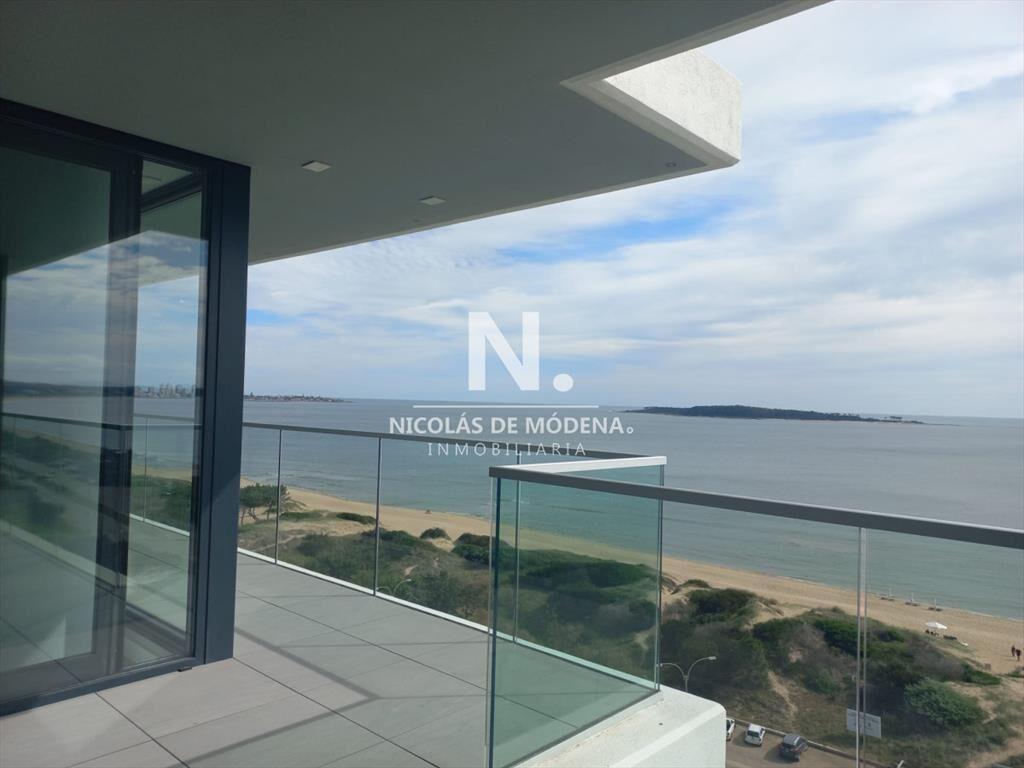 Apartamento de 3 dormitorios en alquiler en, Punta del Est