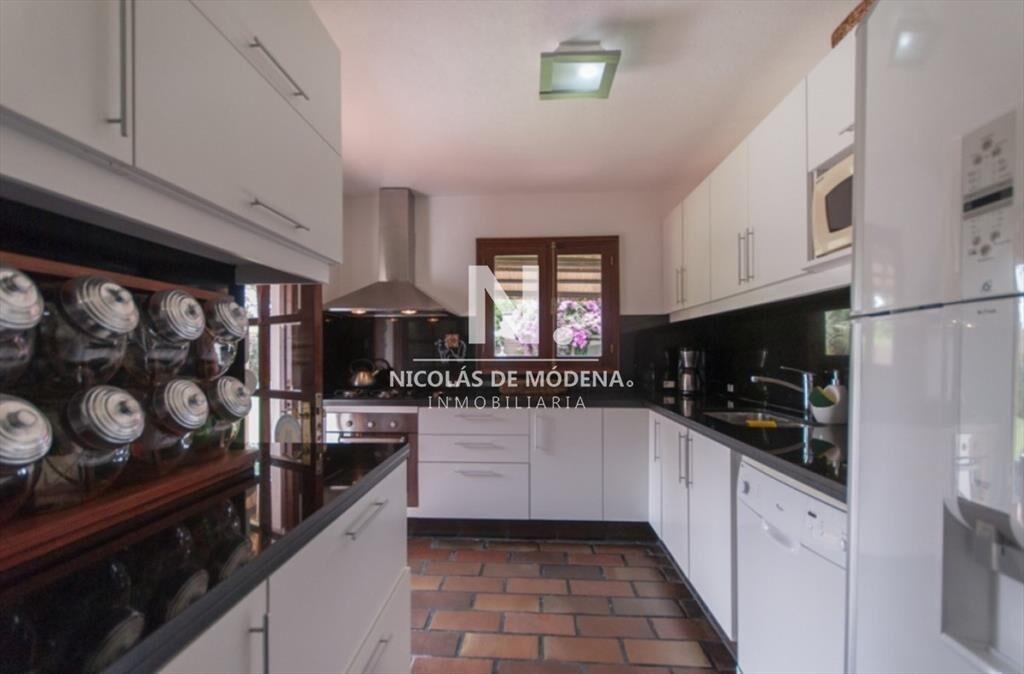 Casa de 3 dormitorios en venta en Pinares, Punta