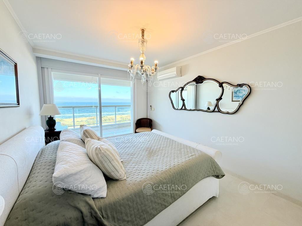 Venta apartamento 2 dormitorios. Playa mansa, del