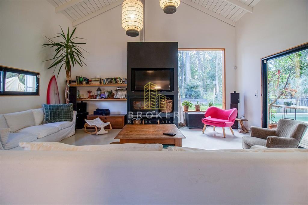Venta y alquiler de casa de 3 dormitorios en del