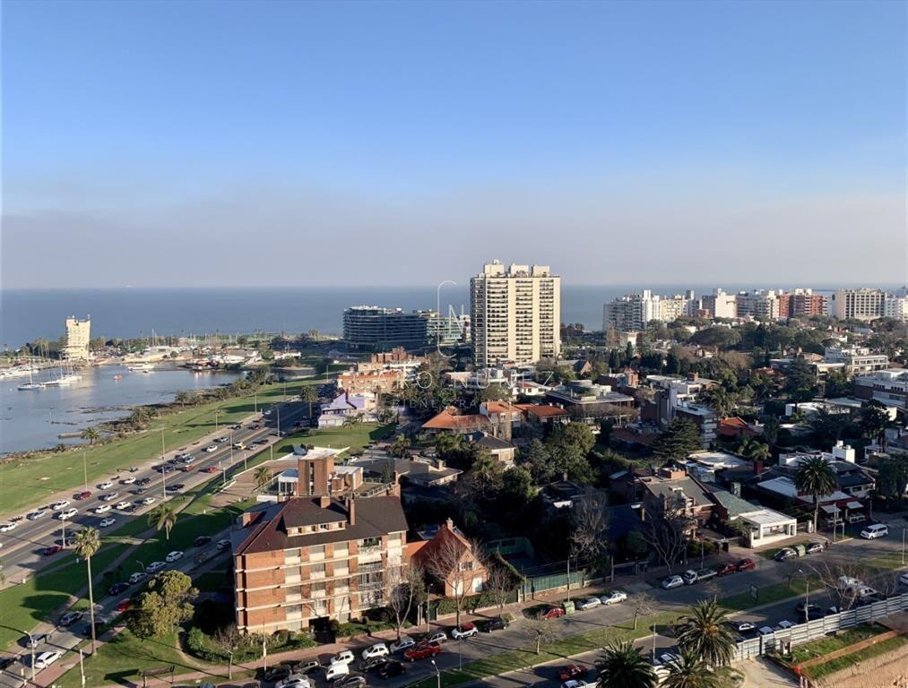 Alquiler de apartamento 2 dormitorios amoblado