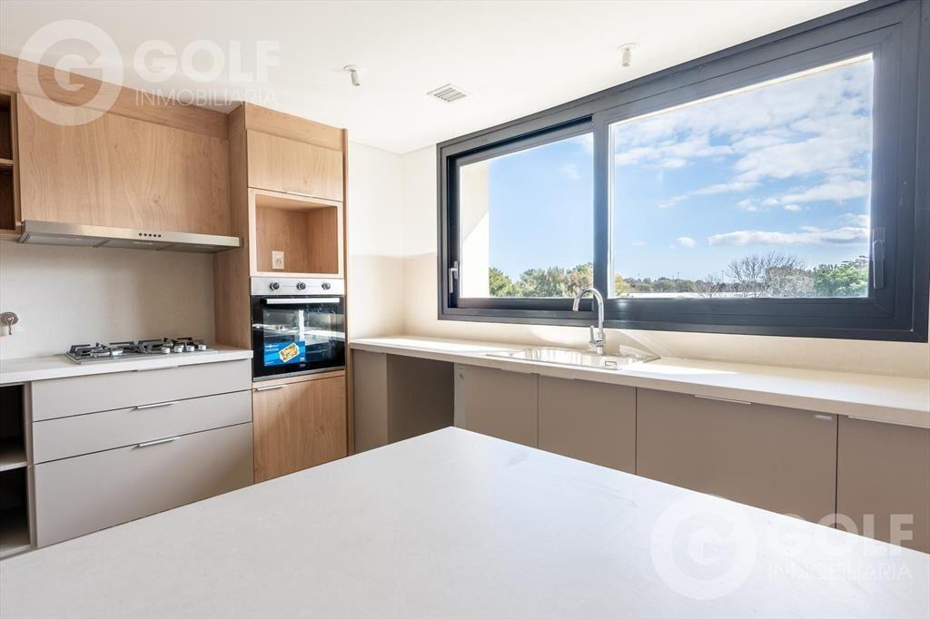 Venta o alquiler de apartamento 3 dormitorios TRENTO