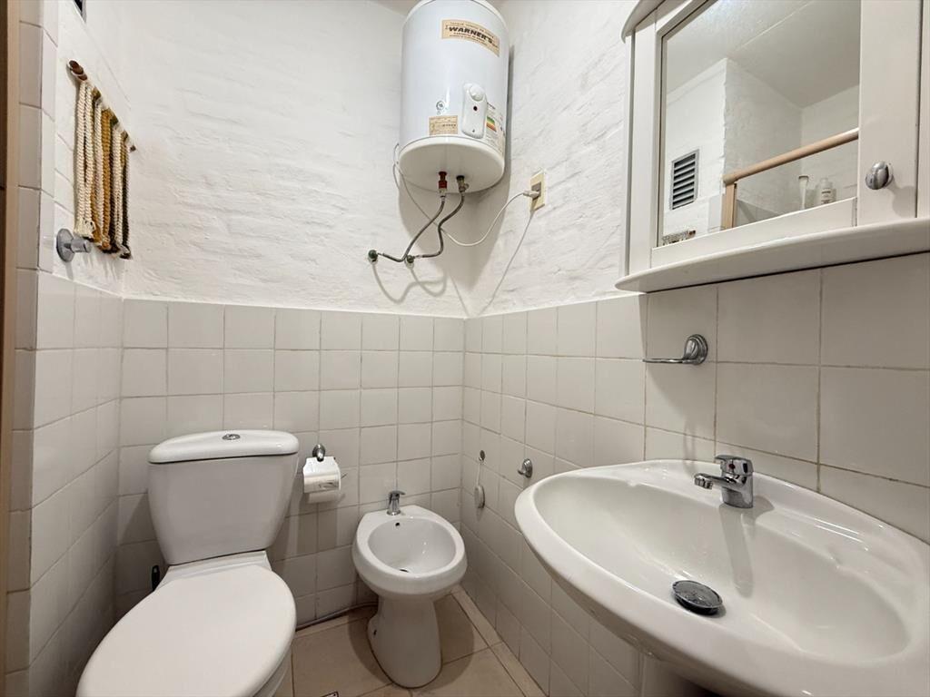 VENTA Apartamento 2 Dormitorios Villa Colon