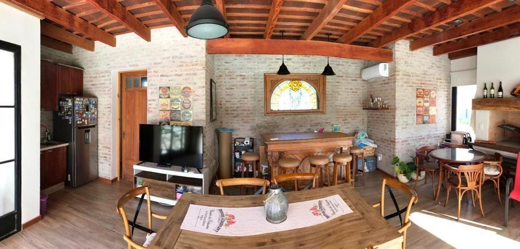 VENTA CASA COLINAS DE CARRASCO. IGUAL A ESTRENO! LA MEJOR