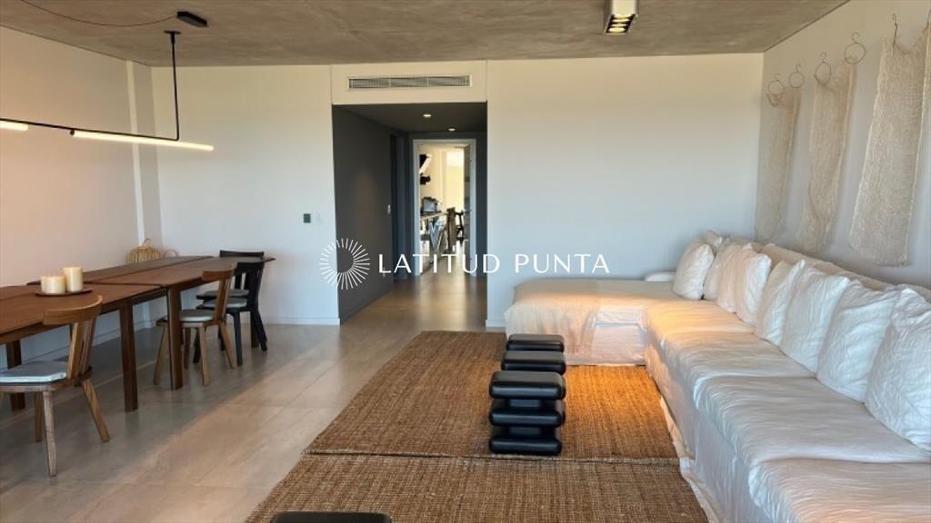 Apartamento 4 suites. Manantiales