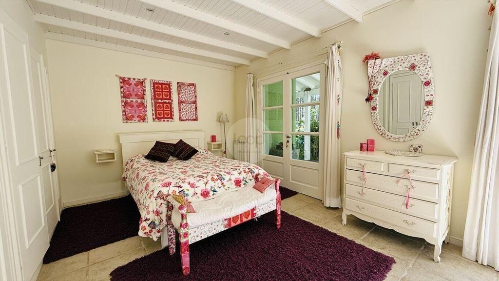 Venta casa Carmelo, barrio privado Club de Campo el Faro.
