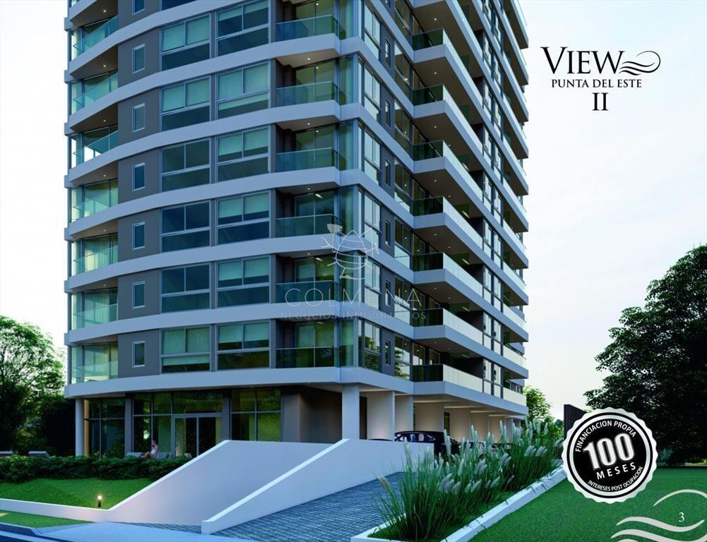 Vende apartamento de 1 dormitorio y medio en Punta del Este