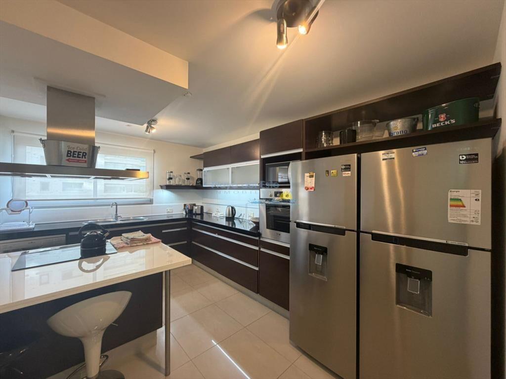 Apartamento en venta de 4 dormitorios en Punta ,
