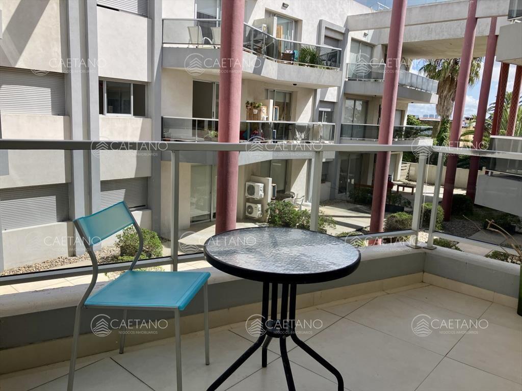 Venta apartamento, 1 dormitorio, península, del