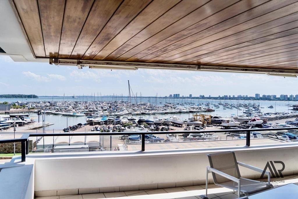 Venta de apartamento en el exclusivo Edificio Portofino ...