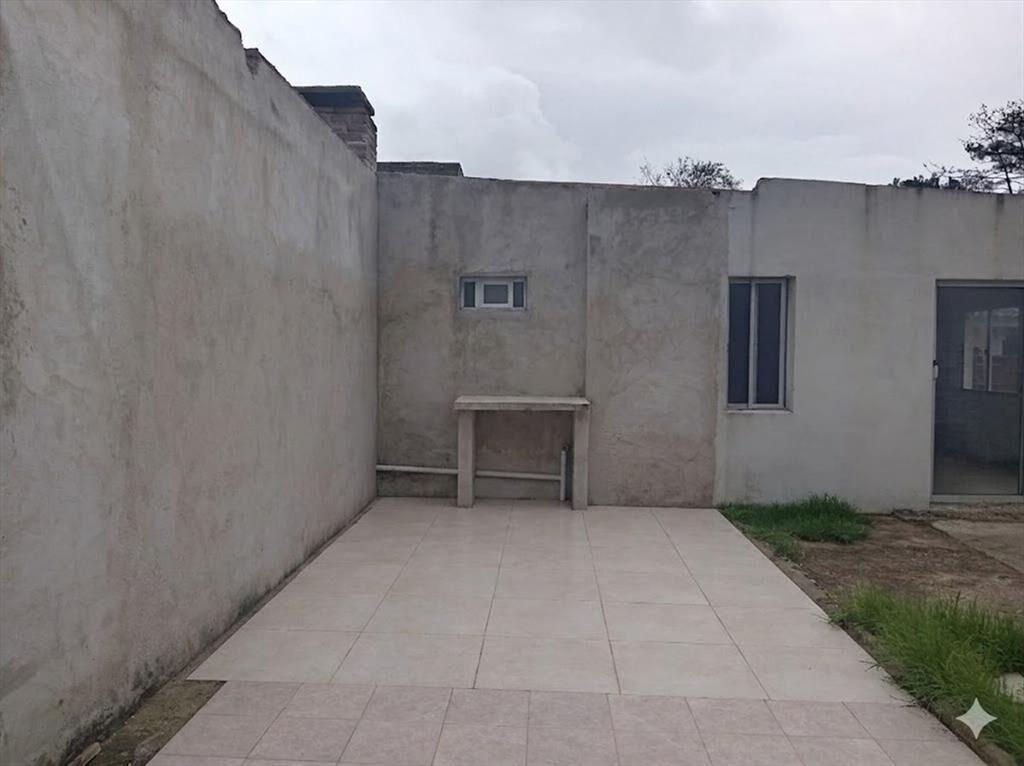 Venta casa en Cuchilla Alta con salón barbacoa