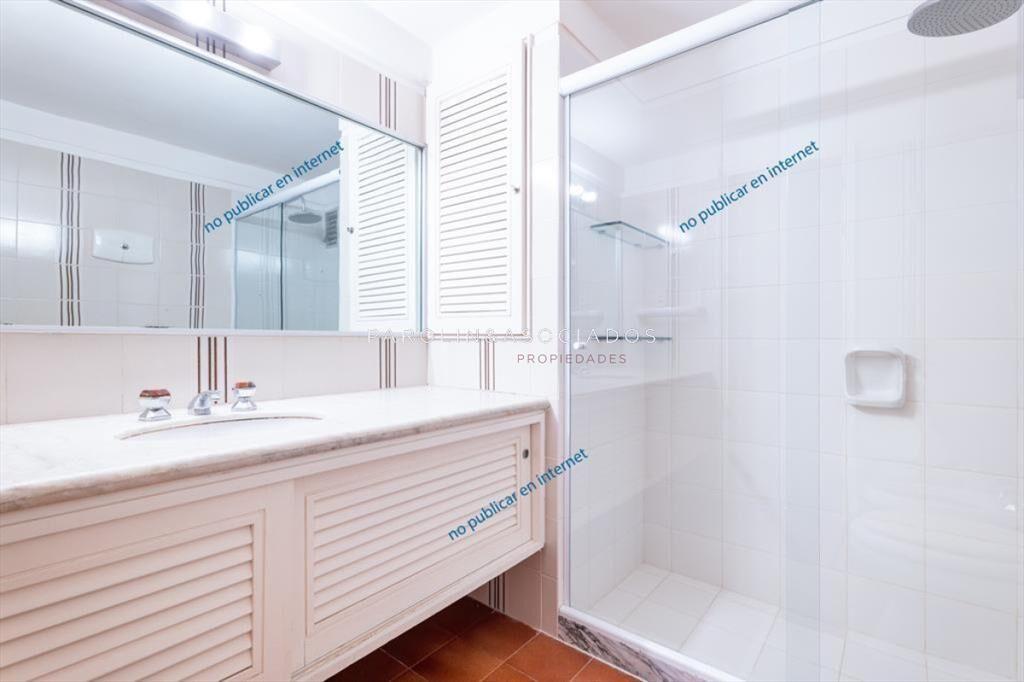 Apartamento en venta de 3 dormitorios en Punta