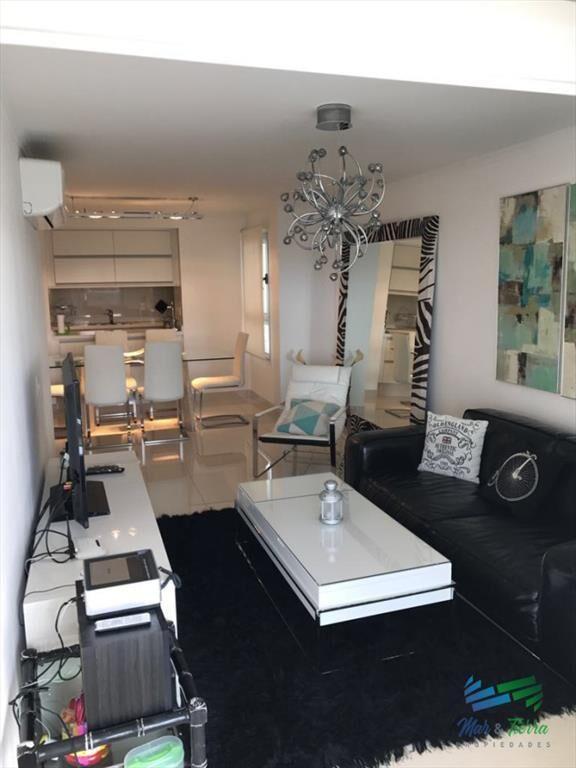 En venta.. piso alto , torre de categoría con y