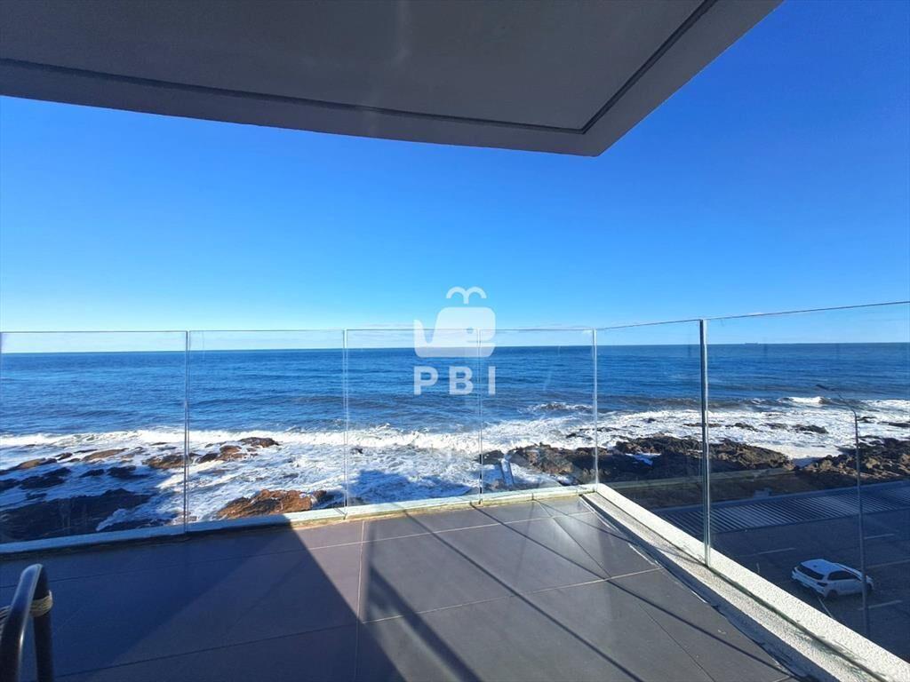 Venta de Apartamento 3 dormitorios, con vista al