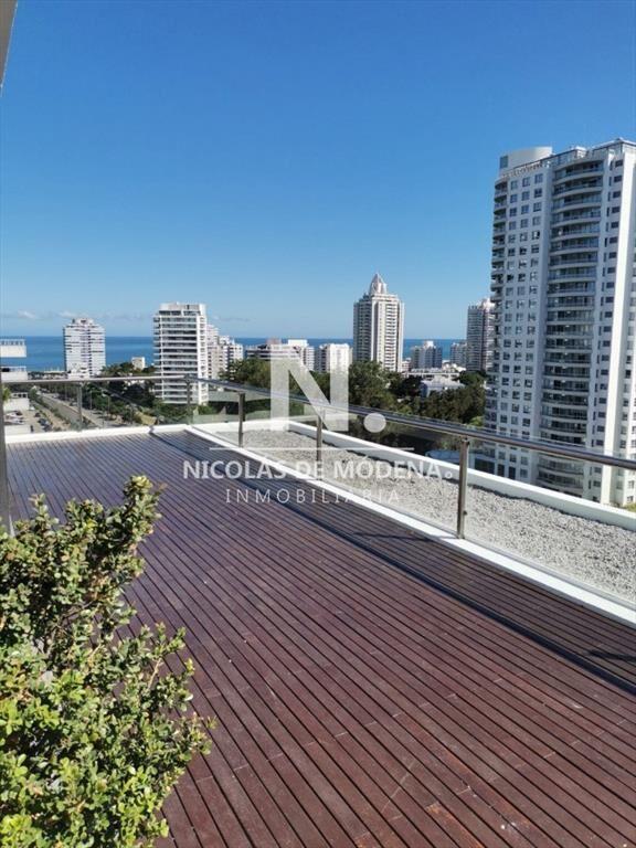 Venta de Apartamento de 3 dormitorios en Torre