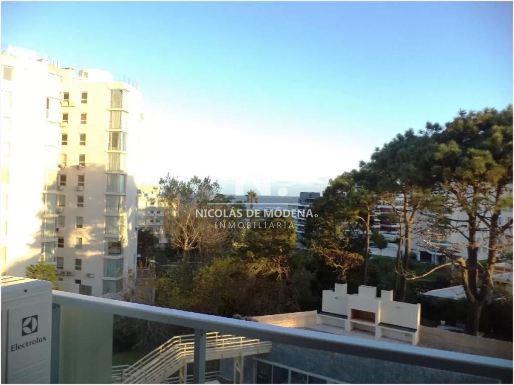 Wind Tower a 80 metros del Mar