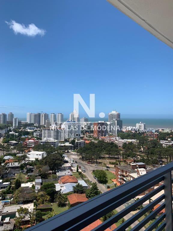 Amplio departamento con inmejorable vista!!