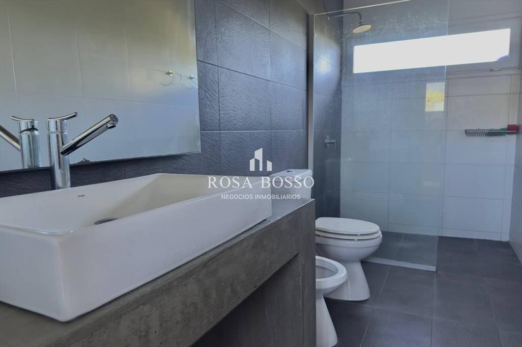 Casa en venta 4 dormitorios Punta Alta