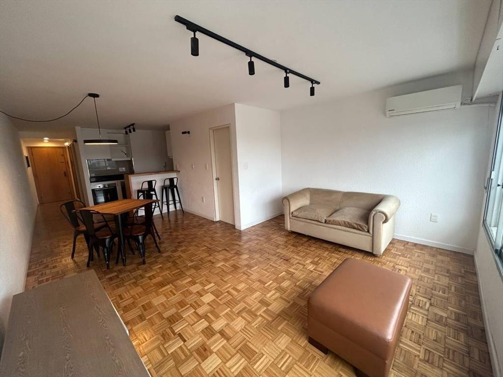 ALQUILER 1 DORMITORIO AL FRENTE PUNTA CARRETAS
