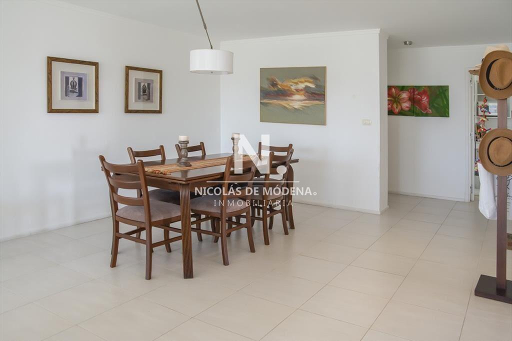 departamento en venta de 3 dormitorios en playa