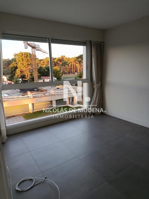 Apartamento en venta de 2 dormitorios y 2 baños,