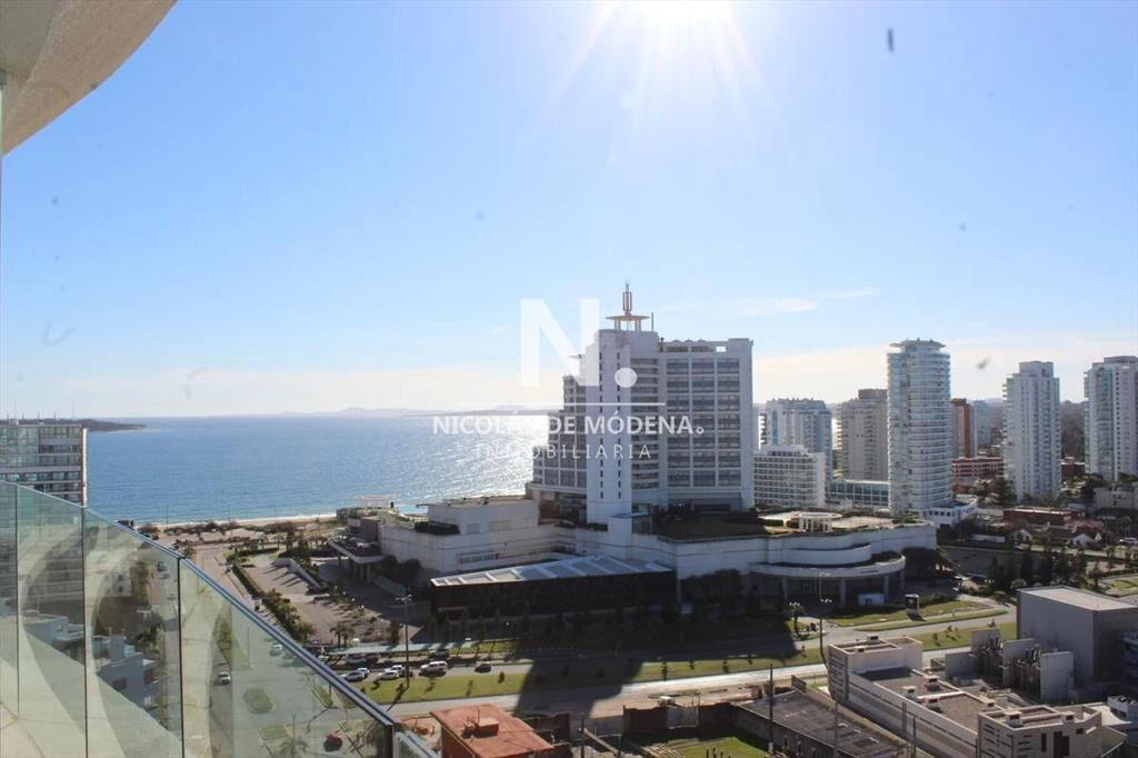 Apartamento en venta de 3 dormitorios