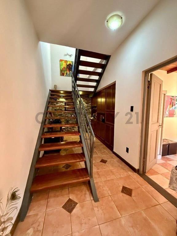 Venta casa esquina con piscina, Parque Batlle, ACEPTA BANCO
