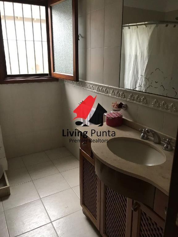 CASA EN LUGANO CERCA DE MARLY EXCELENTE