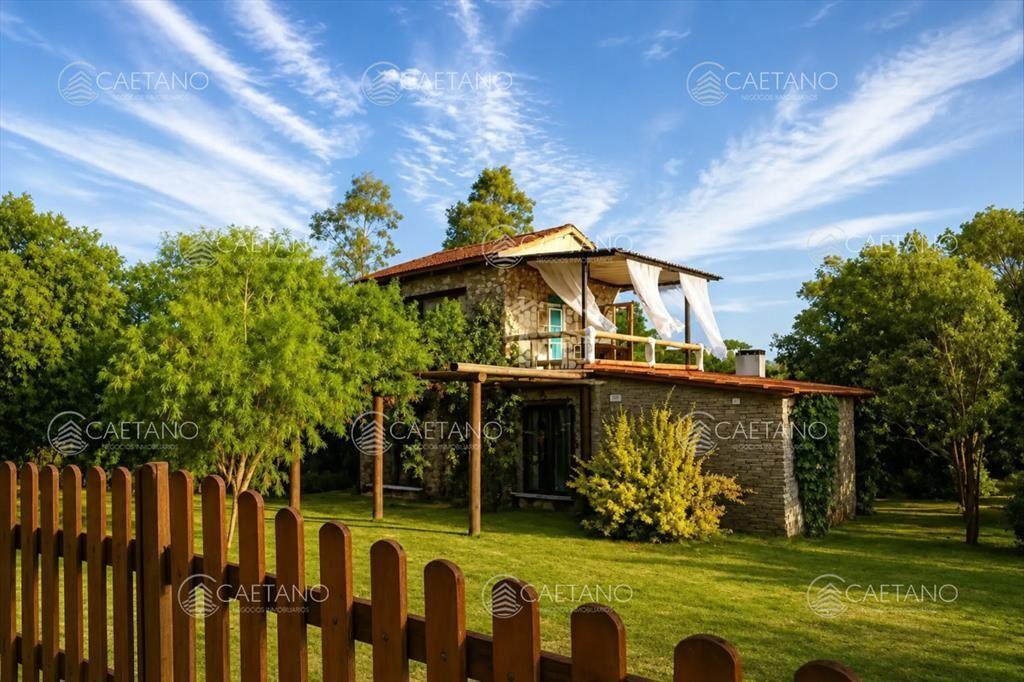 Excelente casa en Bella Vista, PiriÃ¡polis